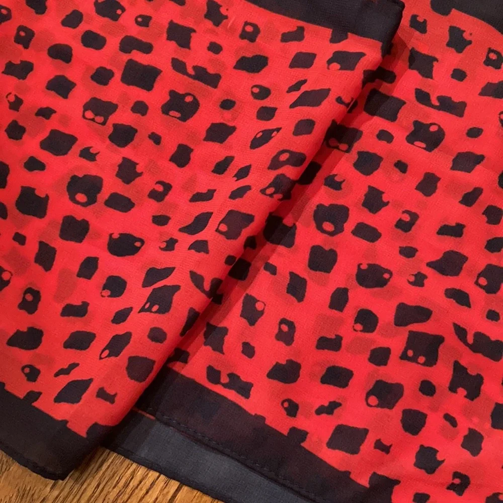 NWT! The Limited red/navy looks no silky scarf - Picture 3 of 3